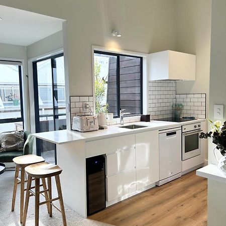 Luxury Retreat Ultimate Location - 2 Bedrooms 2 Bathrooms 마운트마운가누이 외부 사진